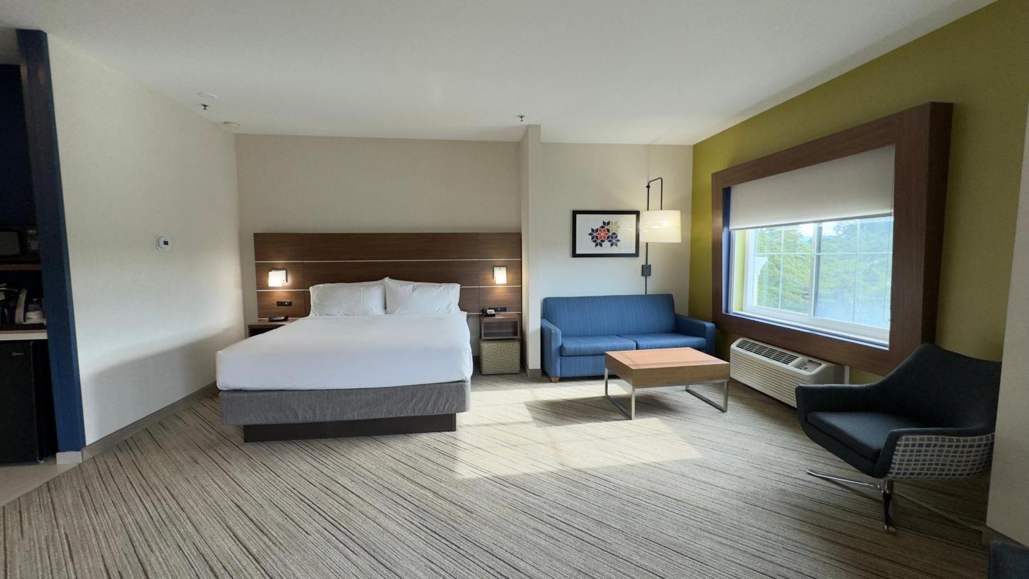 Holiday Inn Express Hotel & Suites Marina, An Ihg Hotel Exterior foto